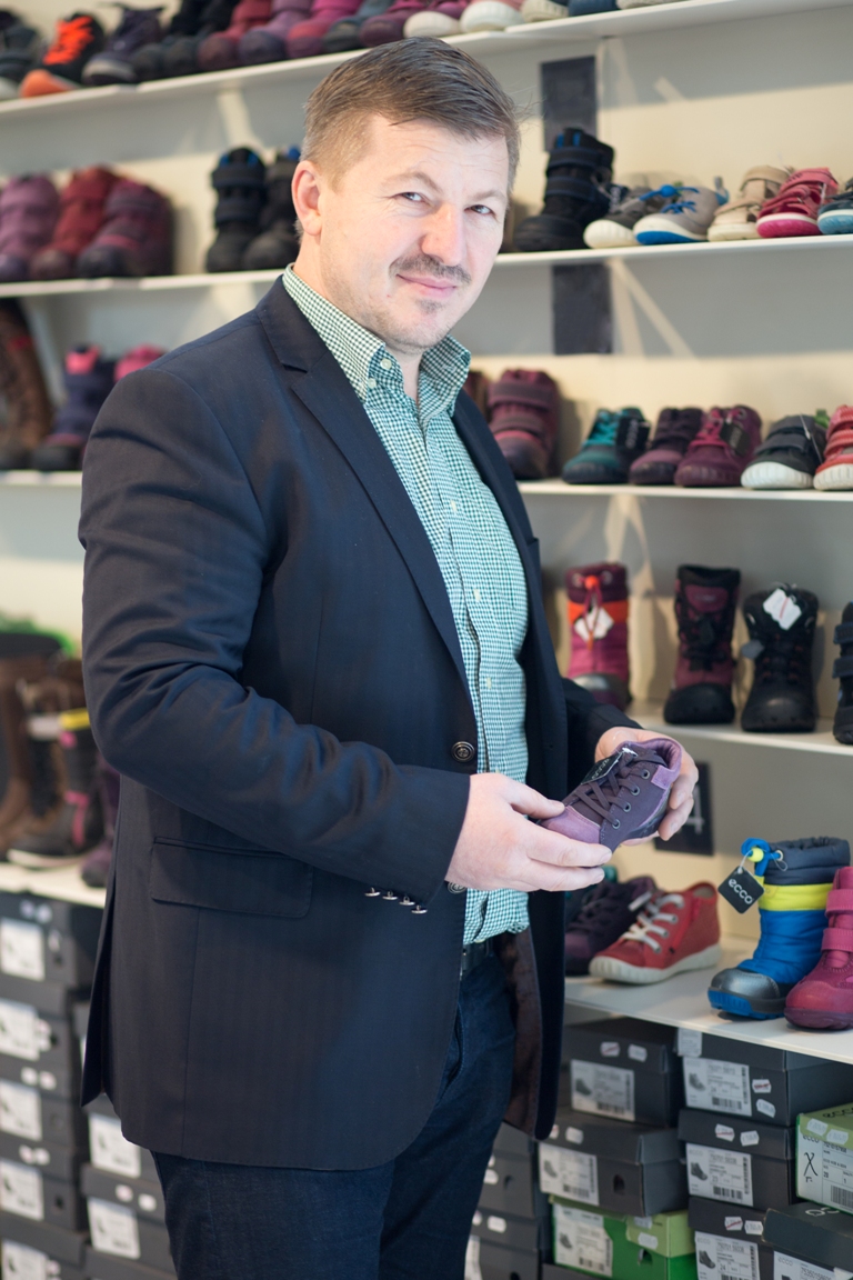 Victor Tighinean TeCOMM