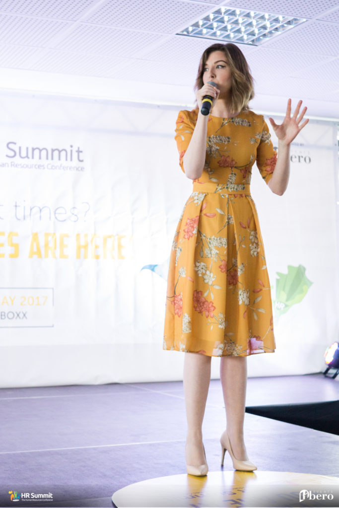 HR Summit Speaker 2017 - Madalina Hodorog